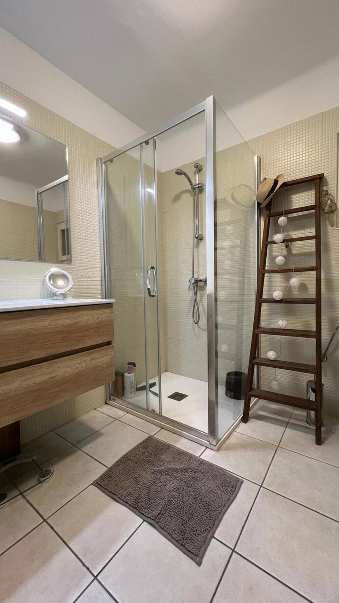 Precioso Piso Con Vistas Espectaculares Del Mar Av-50 Apartman Roses Kültér fotó